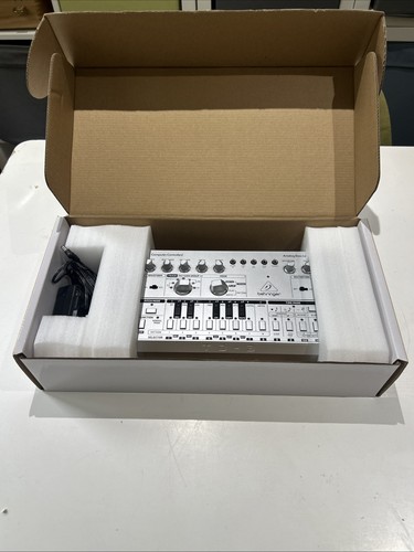 Behringer analog bass - behringer, td-3-sr