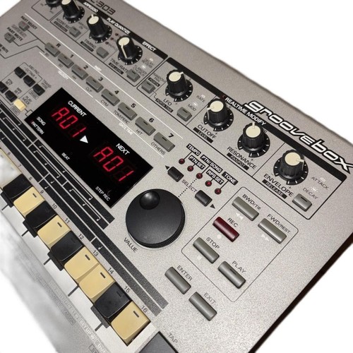 Roland 303 groove box - roland,
