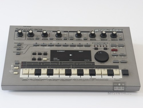 Roland 303 groovebox 1 - roland,